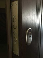 замок гардиан 40.01 в металлической двери